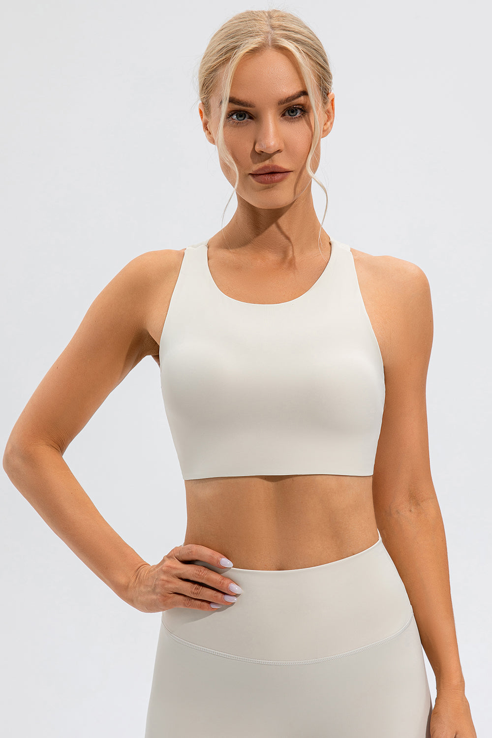 Round Neck Cutout Cropped Active Tank